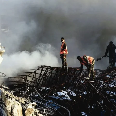 Israeli fighter jets bombed the Iranian consulate in Damascus
